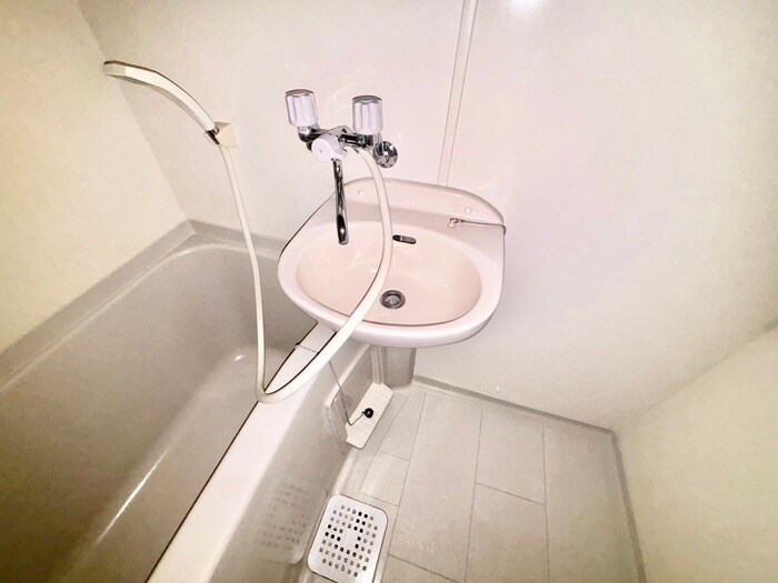 物件内観写真14　(洗面)