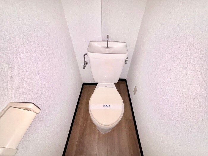 物件内観写真15　(トイレ)