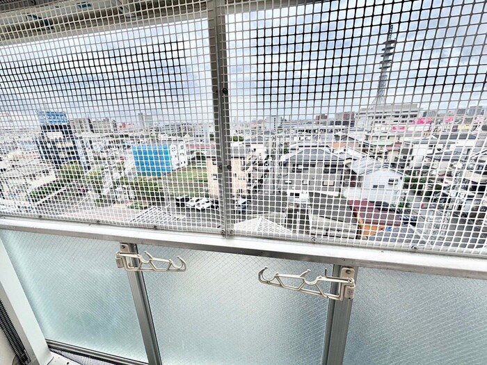 物件内観写真22　(室内からの展望)