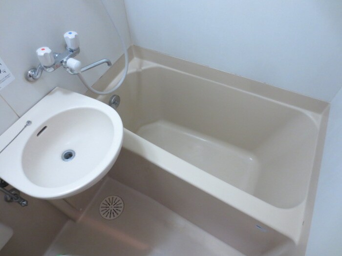 物件内観写真12　(バス／シャワールーム等)