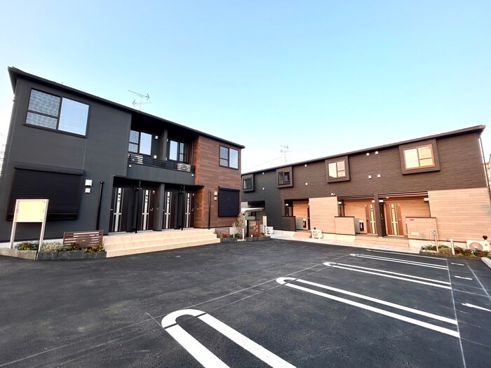 物件外観写真2　(外観写真)