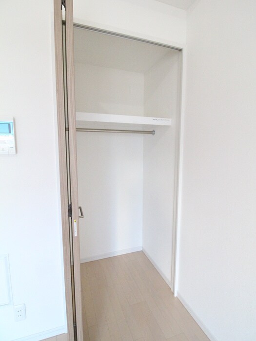 物件内観写真13　(収納)