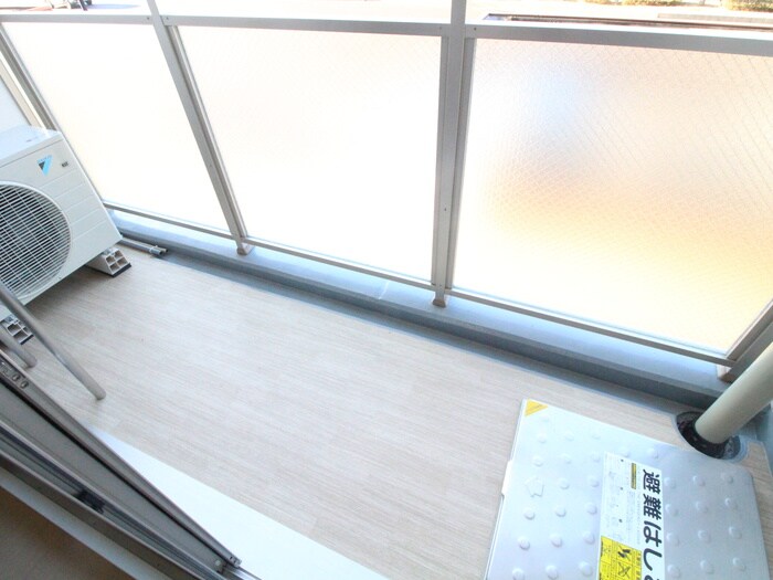 物件内観写真16　(ベランダ・バルコニー)