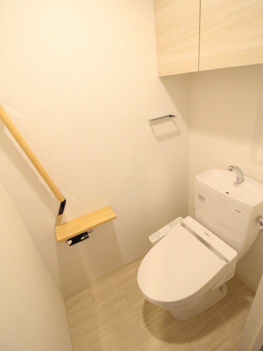 物件内観写真9　(トイレ)