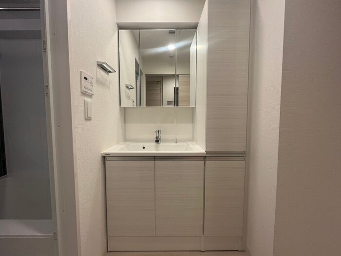 物件内観写真10　(洗面)