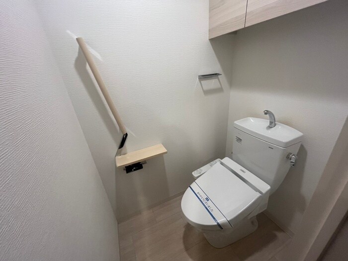 物件内観写真12　(トイレ)