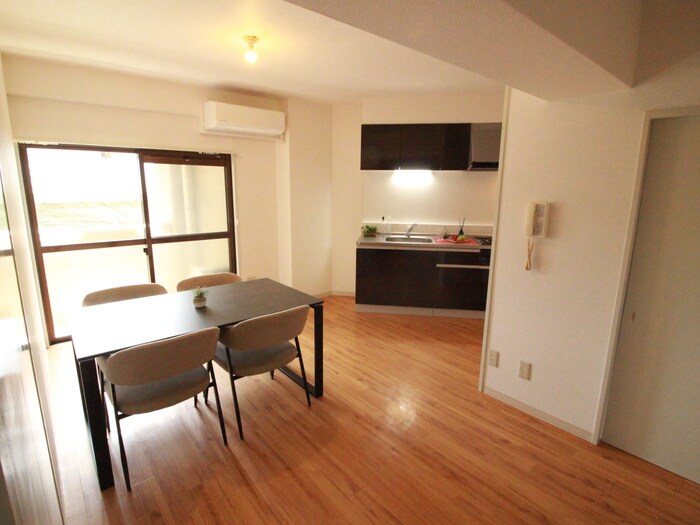 物件内観写真7　(居室)