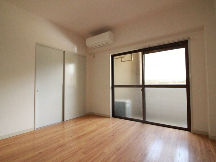 物件内観写真18　(居室)