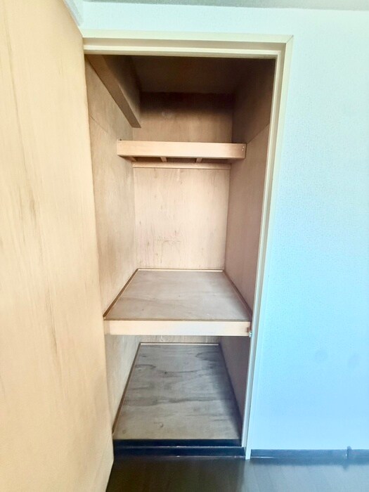 物件内観写真17　(収納)