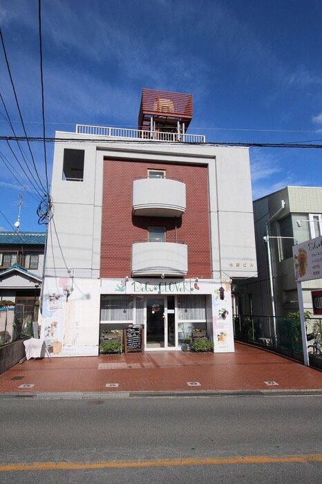 物件外観写真5　(エントランス部分)