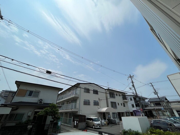 物件内観写真18　(室内からの展望)