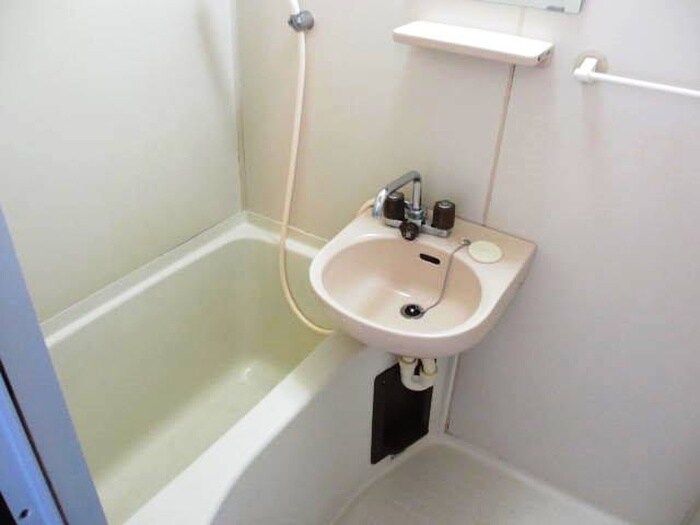 物件内観写真13　(バス／シャワールーム等)