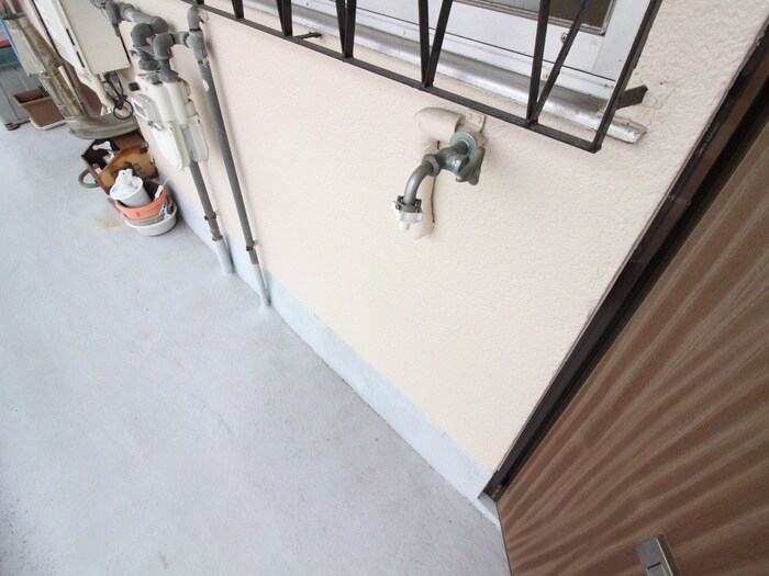 物件内観写真14　(洗濯機置場)