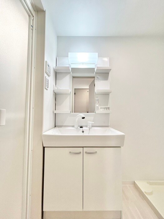 物件内観写真13　(洗面)