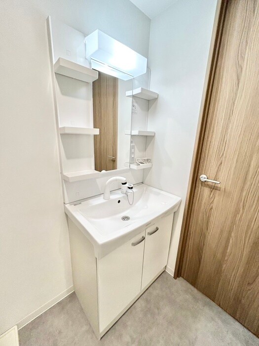 物件内観写真13　(洗面)