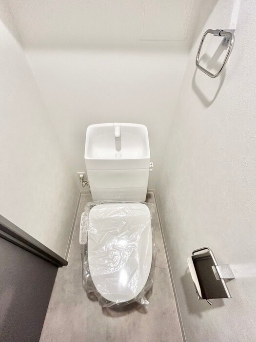 物件内観写真14　(トイレ)