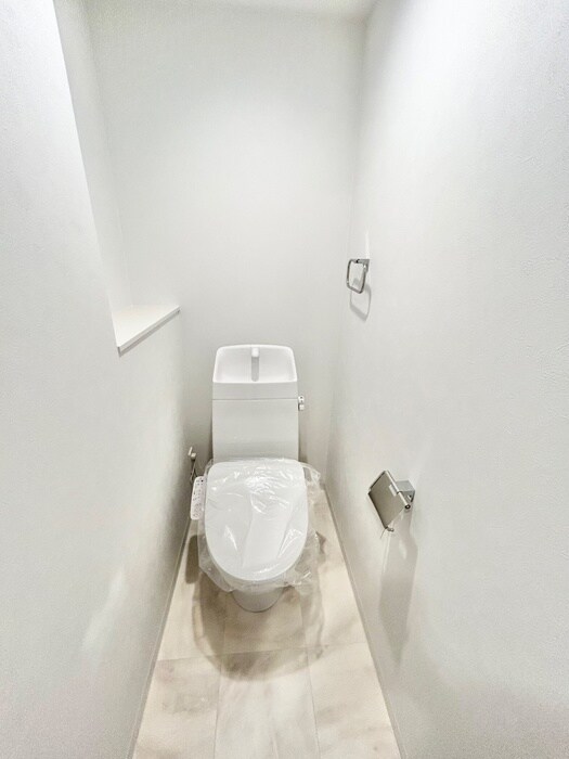 物件内観写真14　(トイレ)