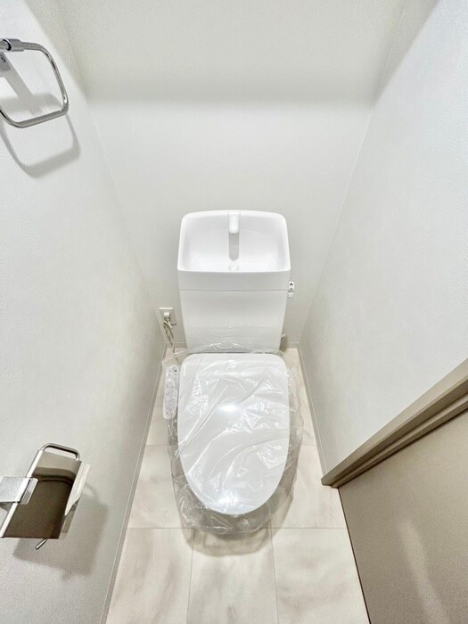 物件内観写真14　(トイレ)