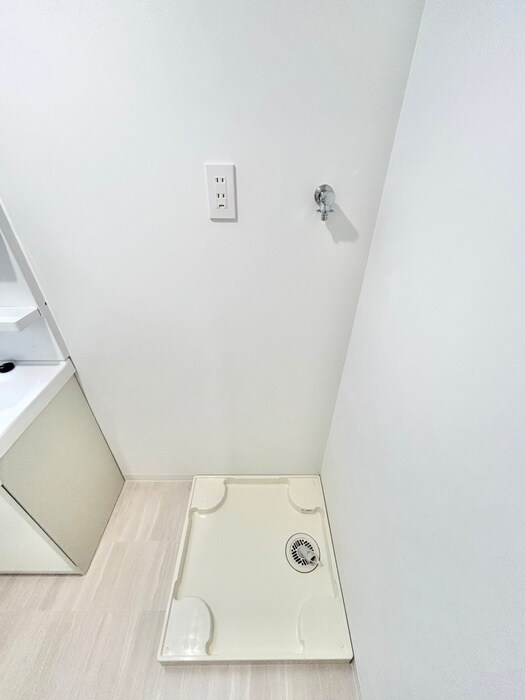 物件内観写真15　(洗濯機置場)