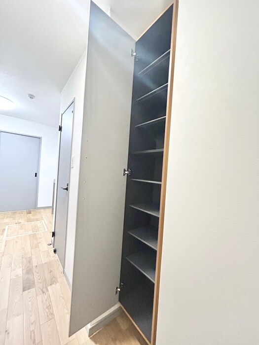 物件内観写真17　(靴箱)