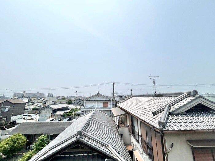 物件内観写真19　(室内からの展望)