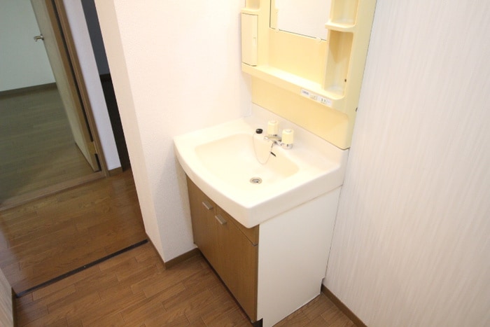 物件内観写真13　(洗面)