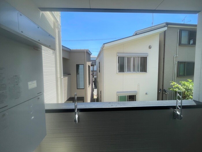 物件内観写真19　(室内からの展望)