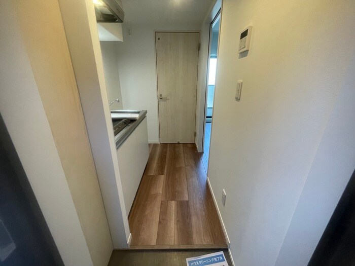 物件内観写真22　(廊下)