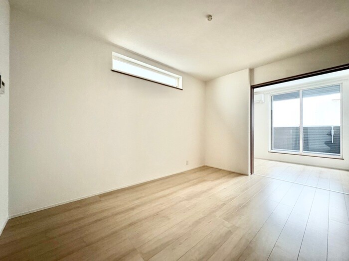 物件内観写真7　(居室)