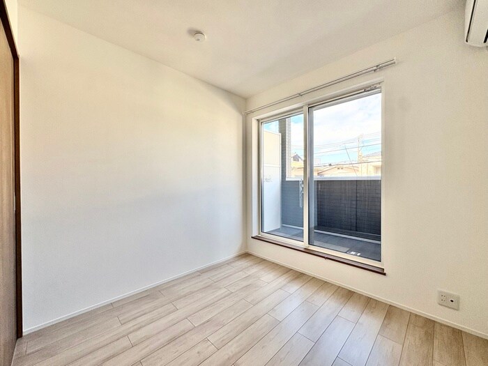物件内観写真17　(居室)