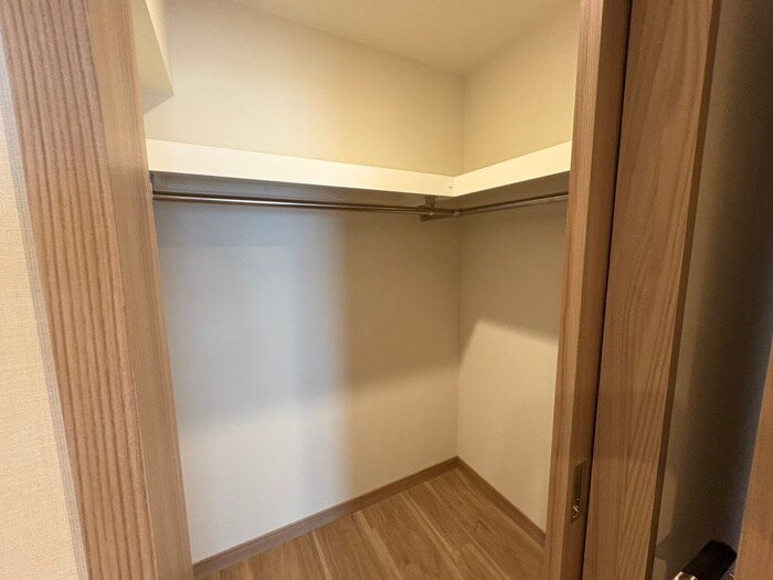 物件内観写真15　(収納)
