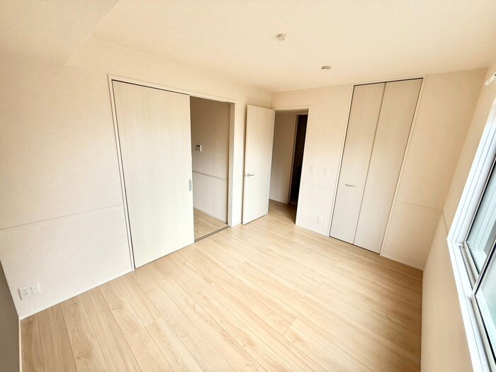 物件内観写真15　(居室)