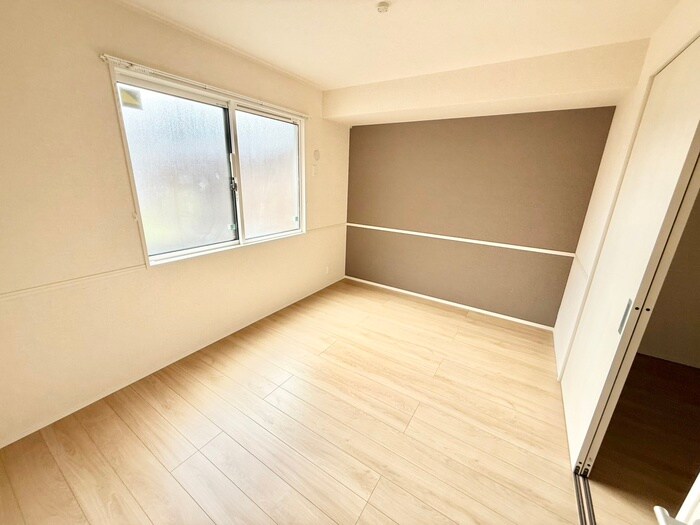 物件内観写真16　(居室)