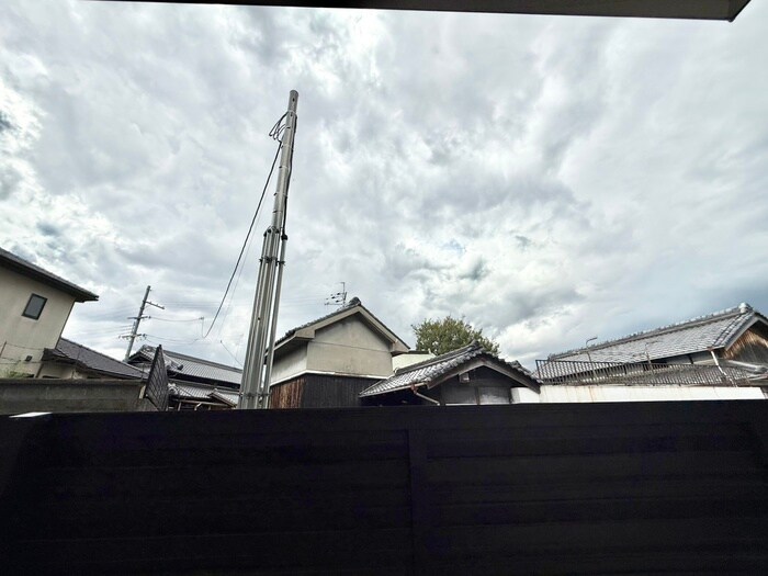 物件内観写真22　(室内からの展望)