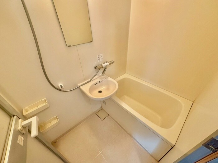 物件内観写真10　(バス／シャワールーム等)