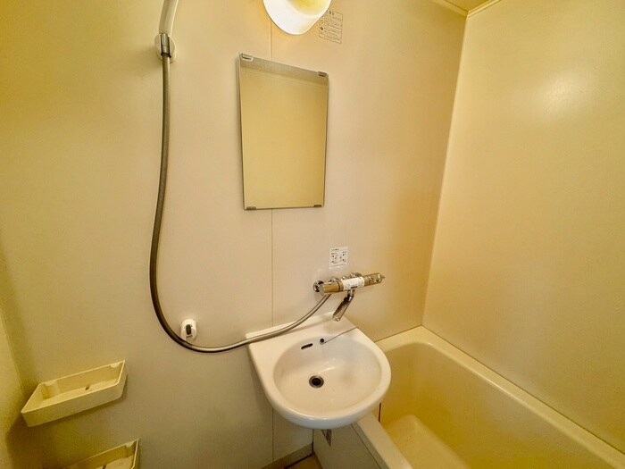 物件内観写真12　(洗面)