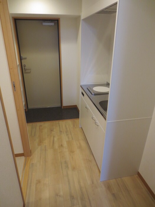 物件内観写真20　(廊下)