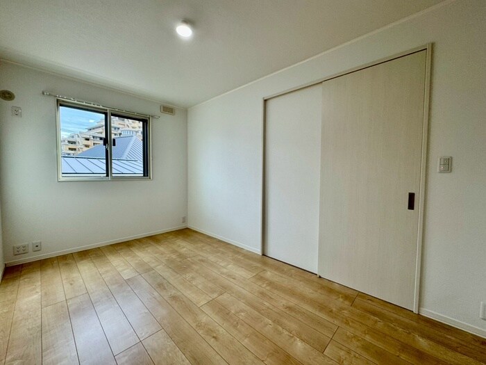 物件内観写真22　(居室)