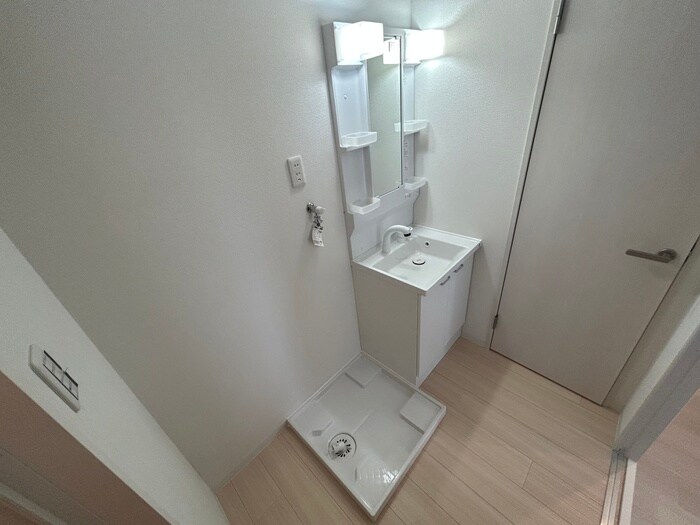 物件内観写真19　(洗濯機置場)