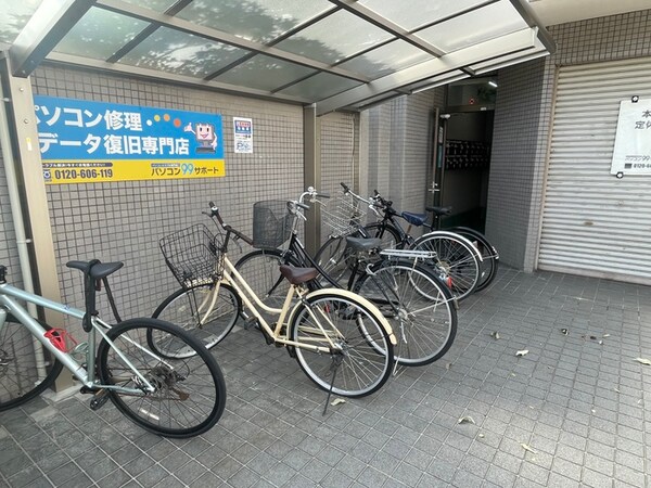 駐輪場