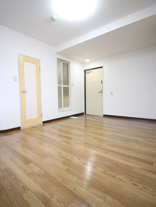 物件内観写真22　(居室)