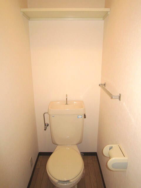 物件内観写真13　(トイレ)