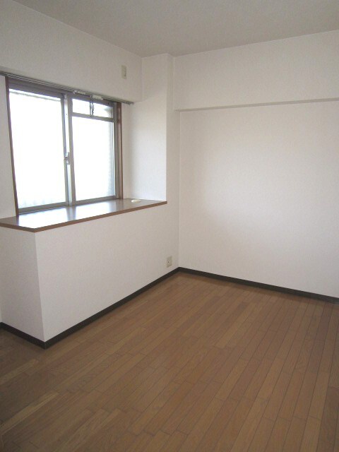 物件内観写真15　(居室)