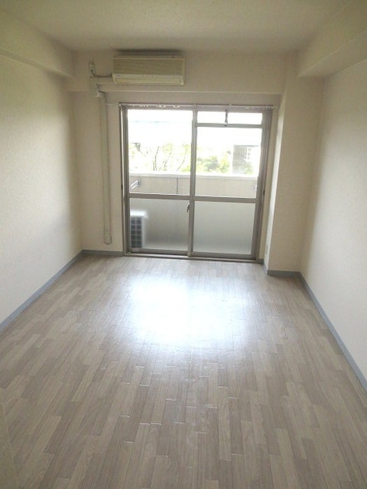 物件内観写真12　(居室)