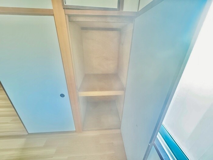 物件内観写真14　(収納)