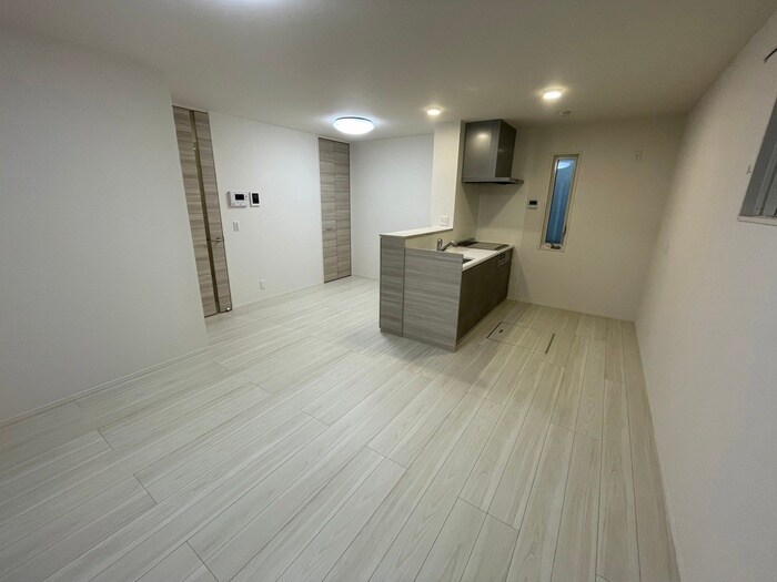 物件内観写真9　(居室)