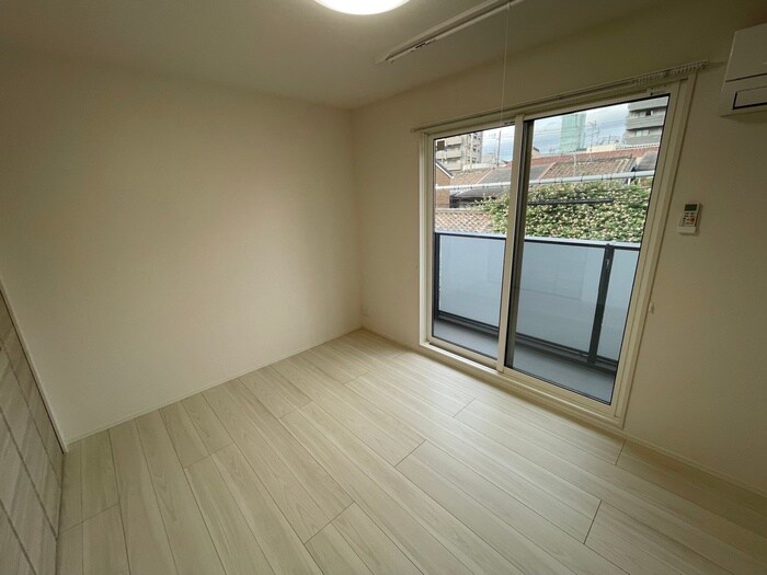 物件内観写真14　(居室)