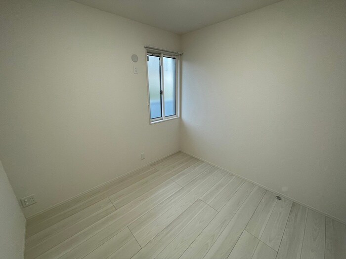 物件内観写真16　(居室)