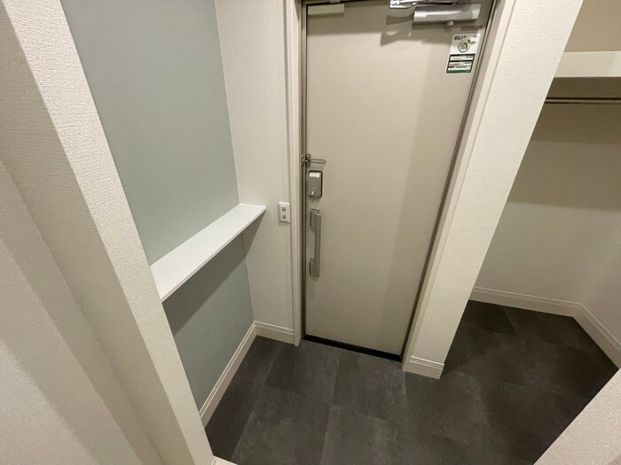 物件内観写真22　(玄関)