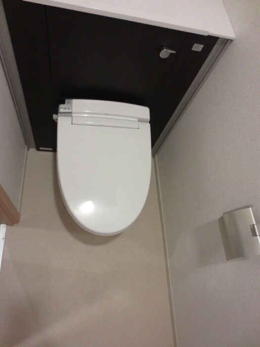 物件内観写真14　(トイレ)